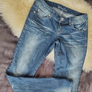 Guess jeans  botocut Embellished cross
